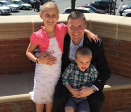 Kevin Price With His Two Children